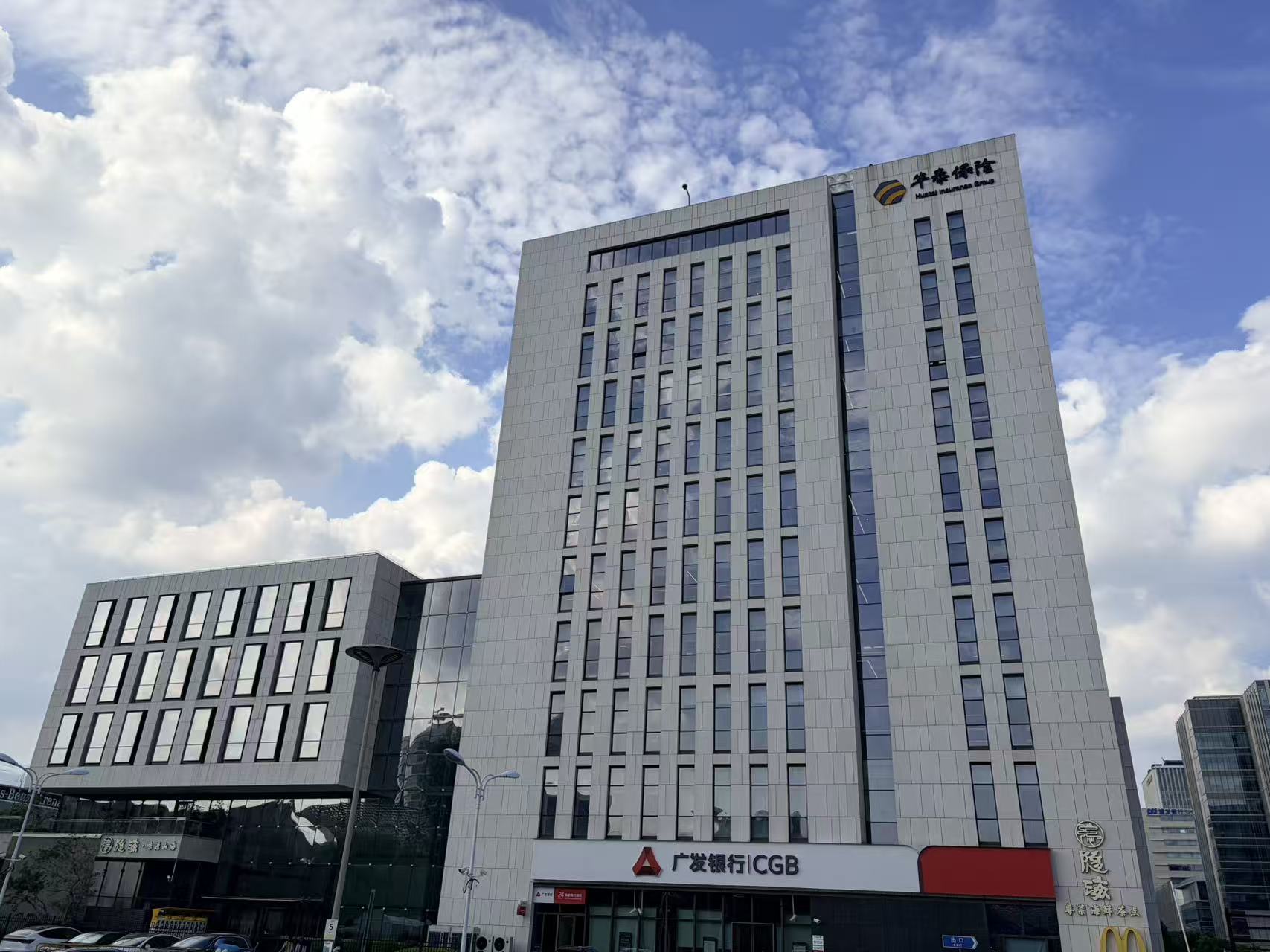 标准层办公走廊实景